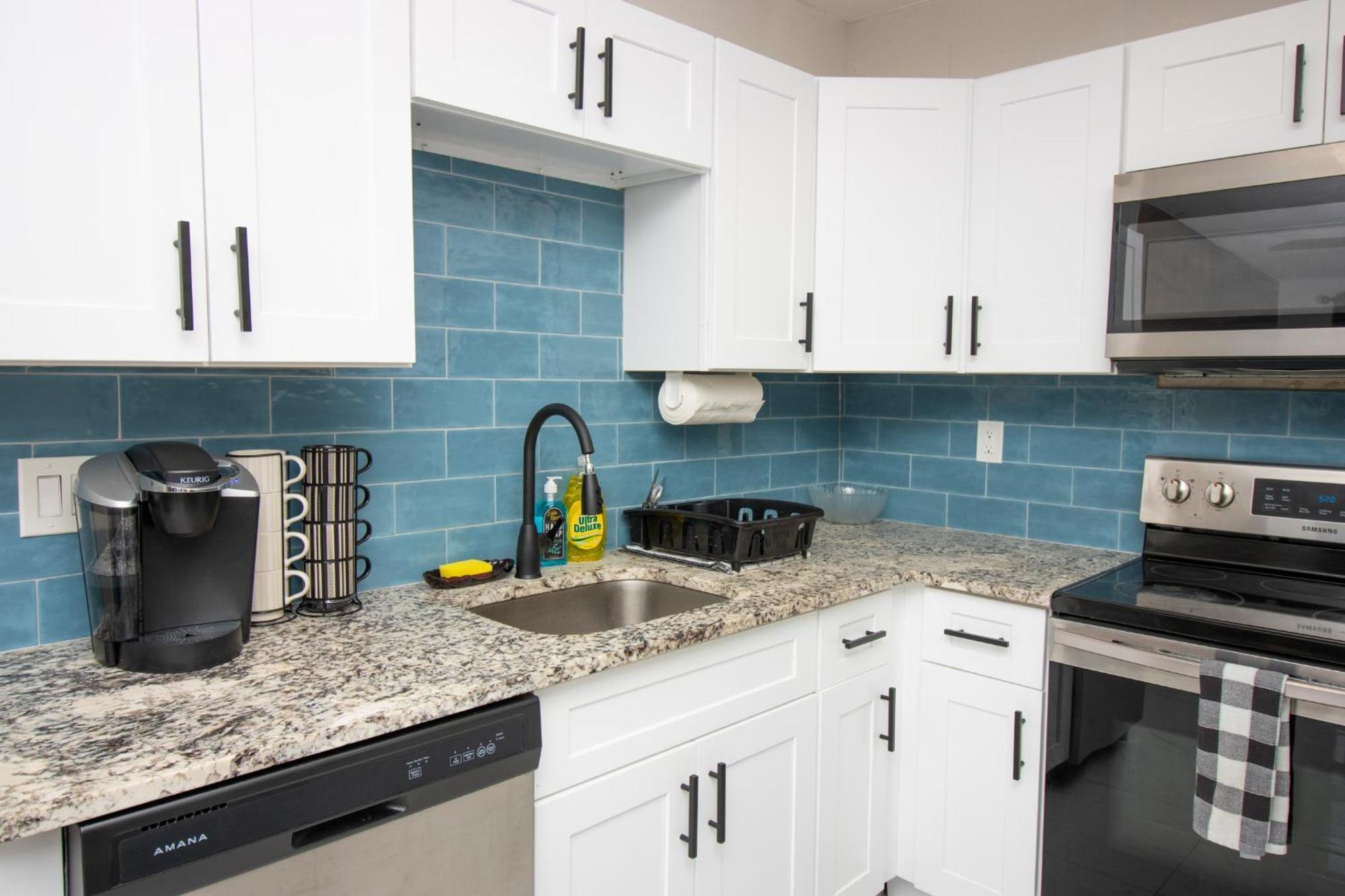 Shared Home - Close To The Beach Riviera Beach Exterior photo